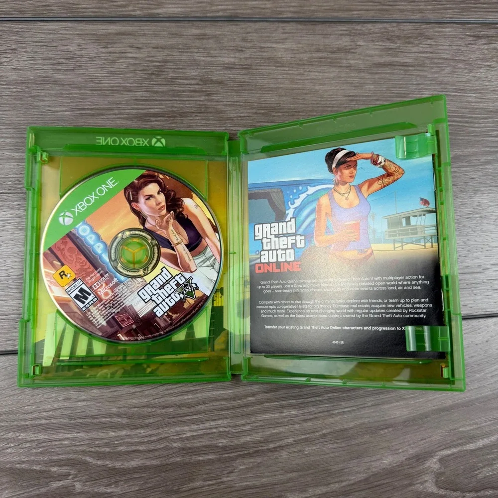 Rockstar Games Unisex Grand Theft Auto V Xbox One Video Game